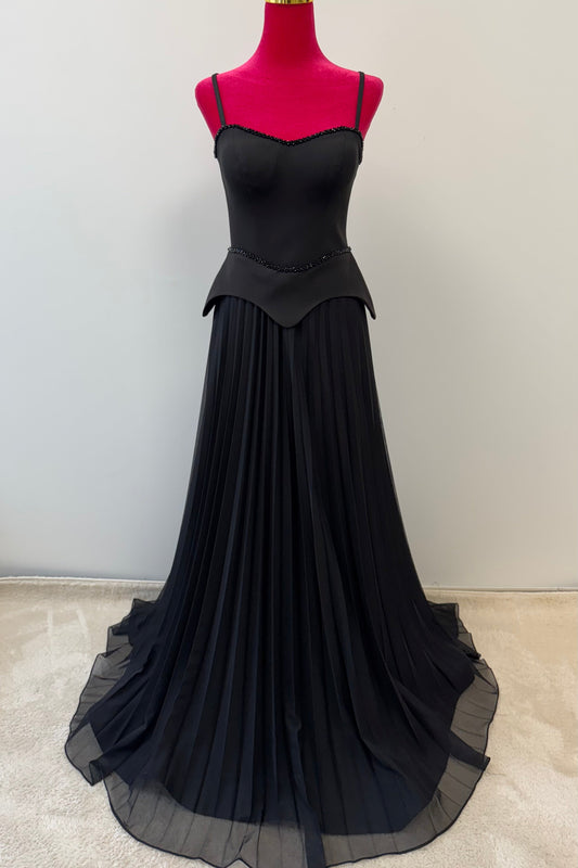 Elegantes Plissee-Abendkleid mit Korsagen-Oberteil