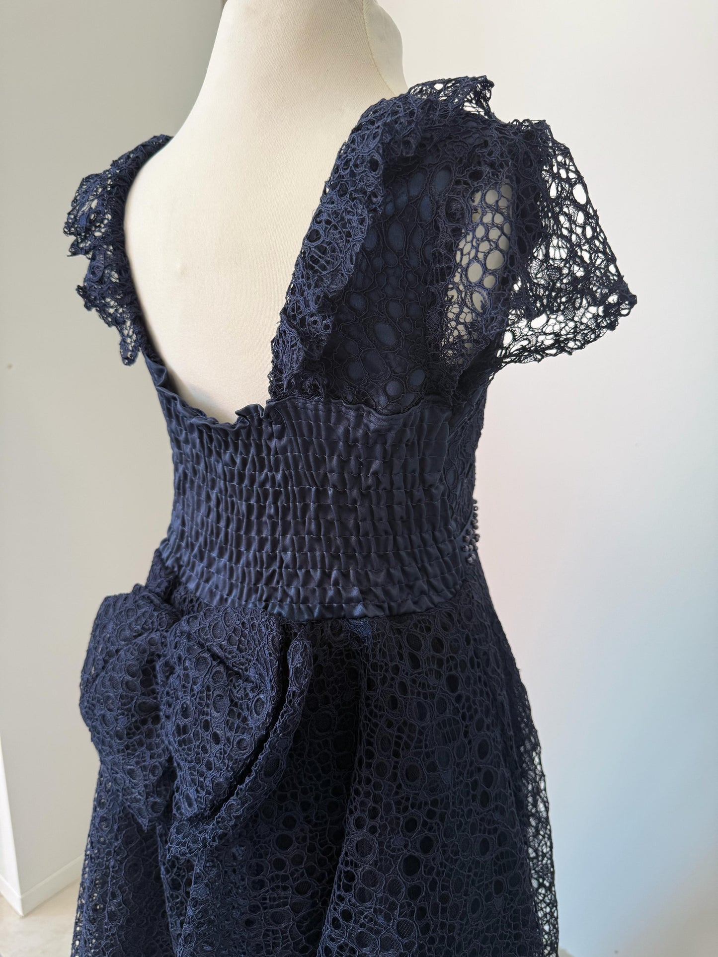 Elegantes Mädchenkleid aus Spitze PrK-100001 PrK-10002 PrK-10003 PrK