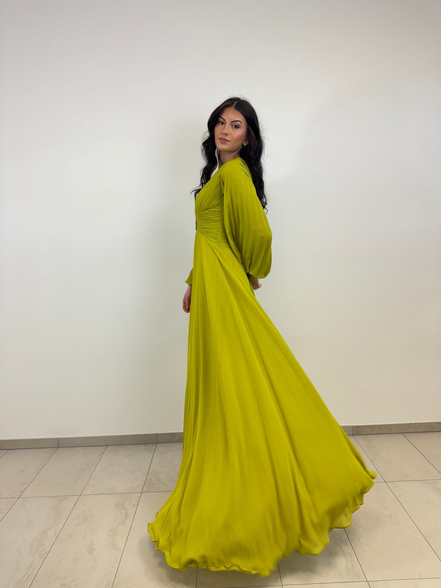 Chiffonkleid mit Ärmeln - E-2014-00