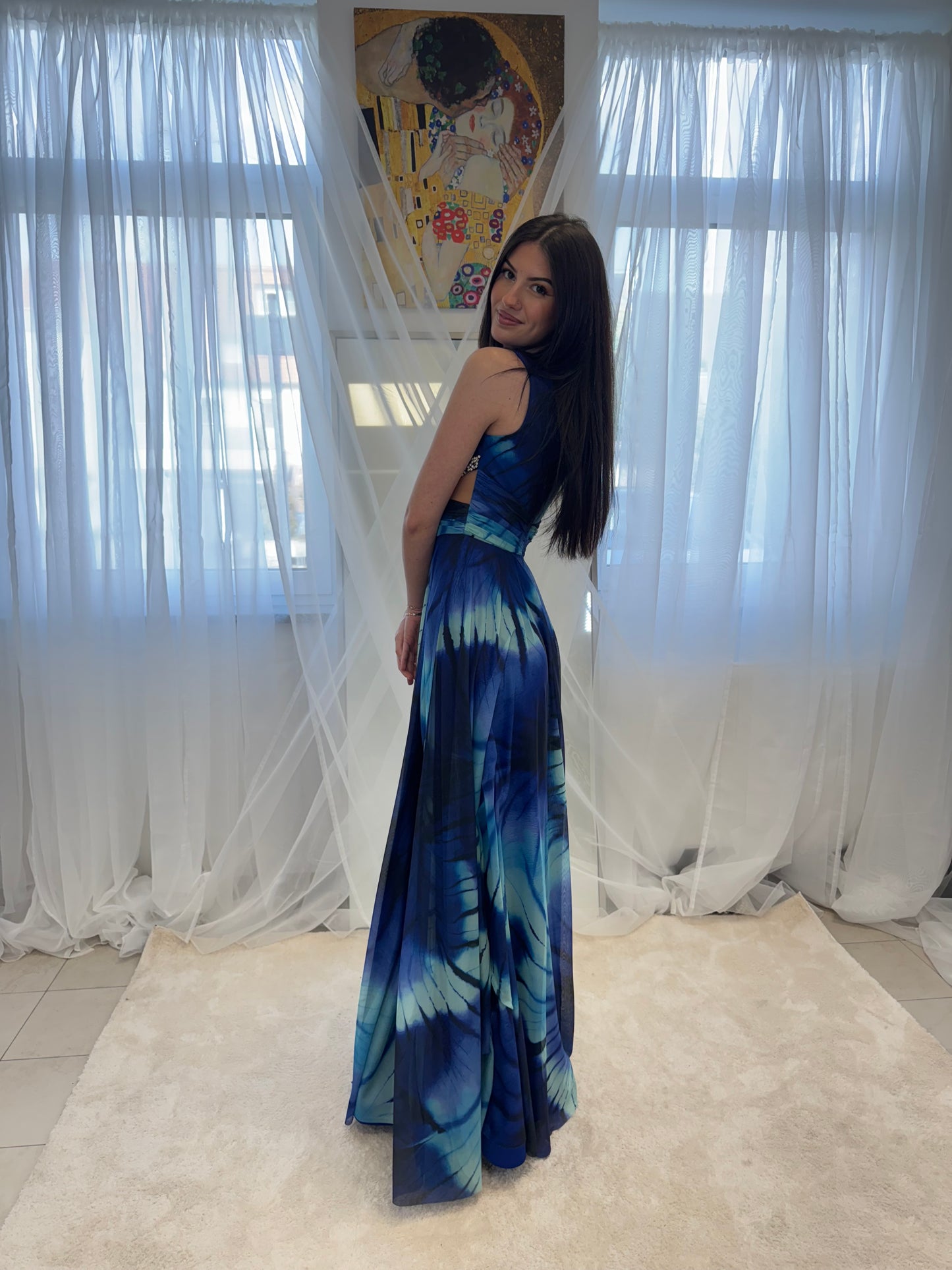 Kleid mit One-Shoulder und Cutout‘s