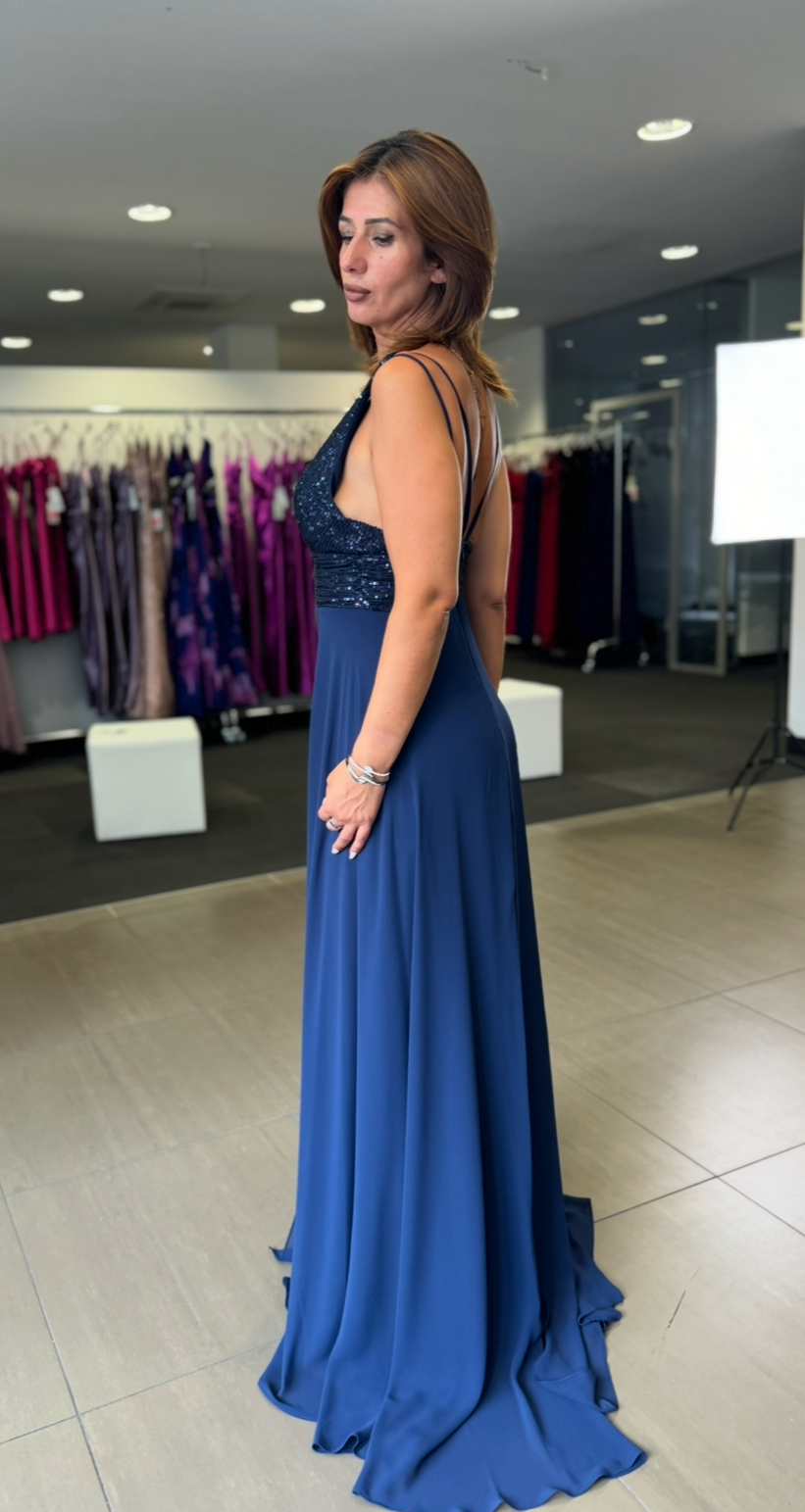 Elegantes Abendkleid mit Pailletten-Oberteil