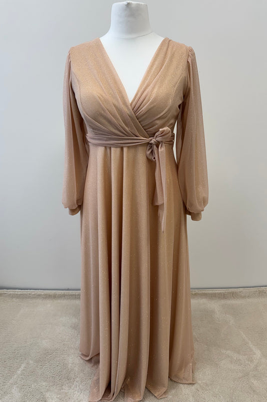 Elegantes Maxikleid mit Ärmeln in Wickeloptik