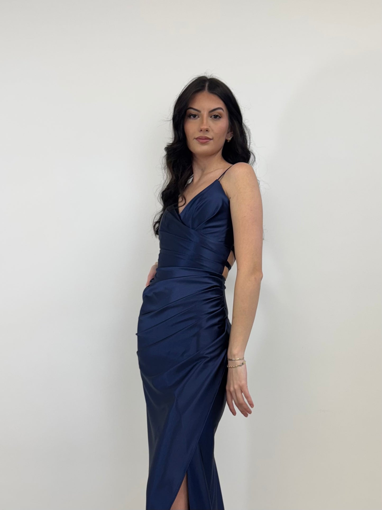 Enges Kleid in Wickeloptik