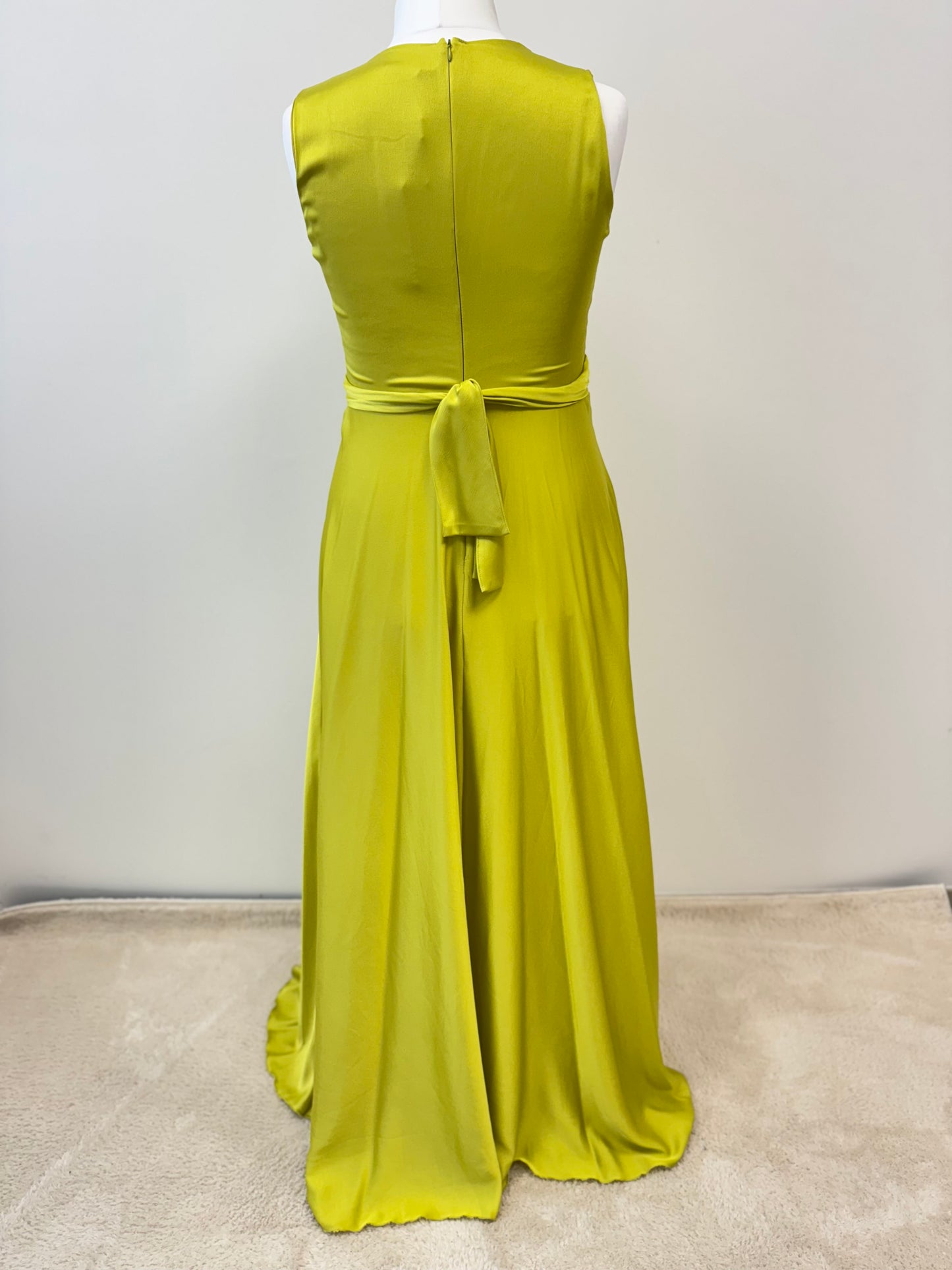 Leichtes, einlagiges Wickelkleid mit fließendem Maxirock