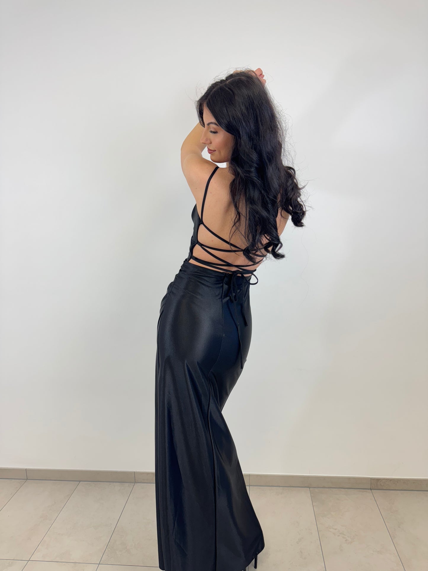 Enges Kleid in Wickeloptik