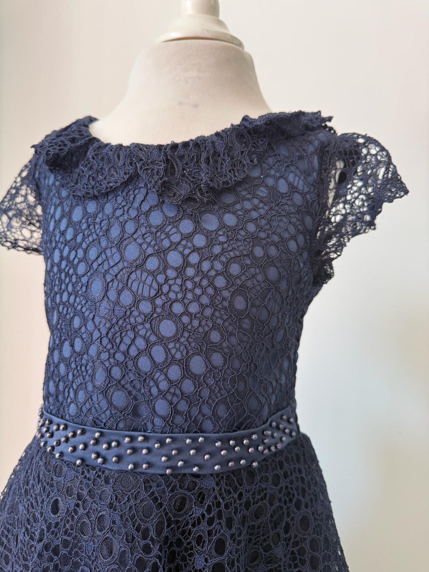 Elegantes Mädchenkleid aus Spitze PrK-100001 PrK-10002 PrK-10003 PrK