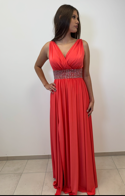 Elegantes Abendkleid mit funkelnd verzierter Taillenpartie