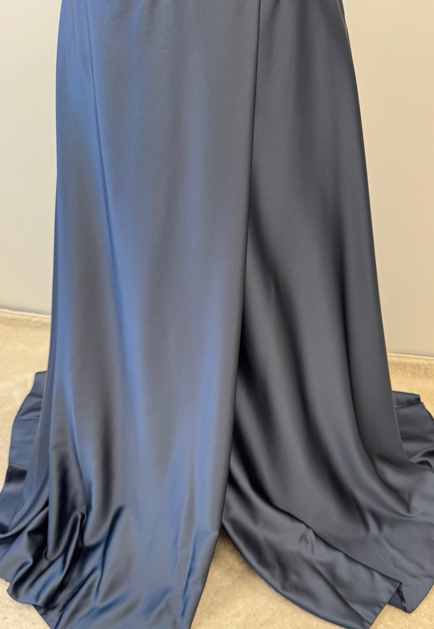Elegantes A-Linien-Abendkleid mit Schnürung im Rücken