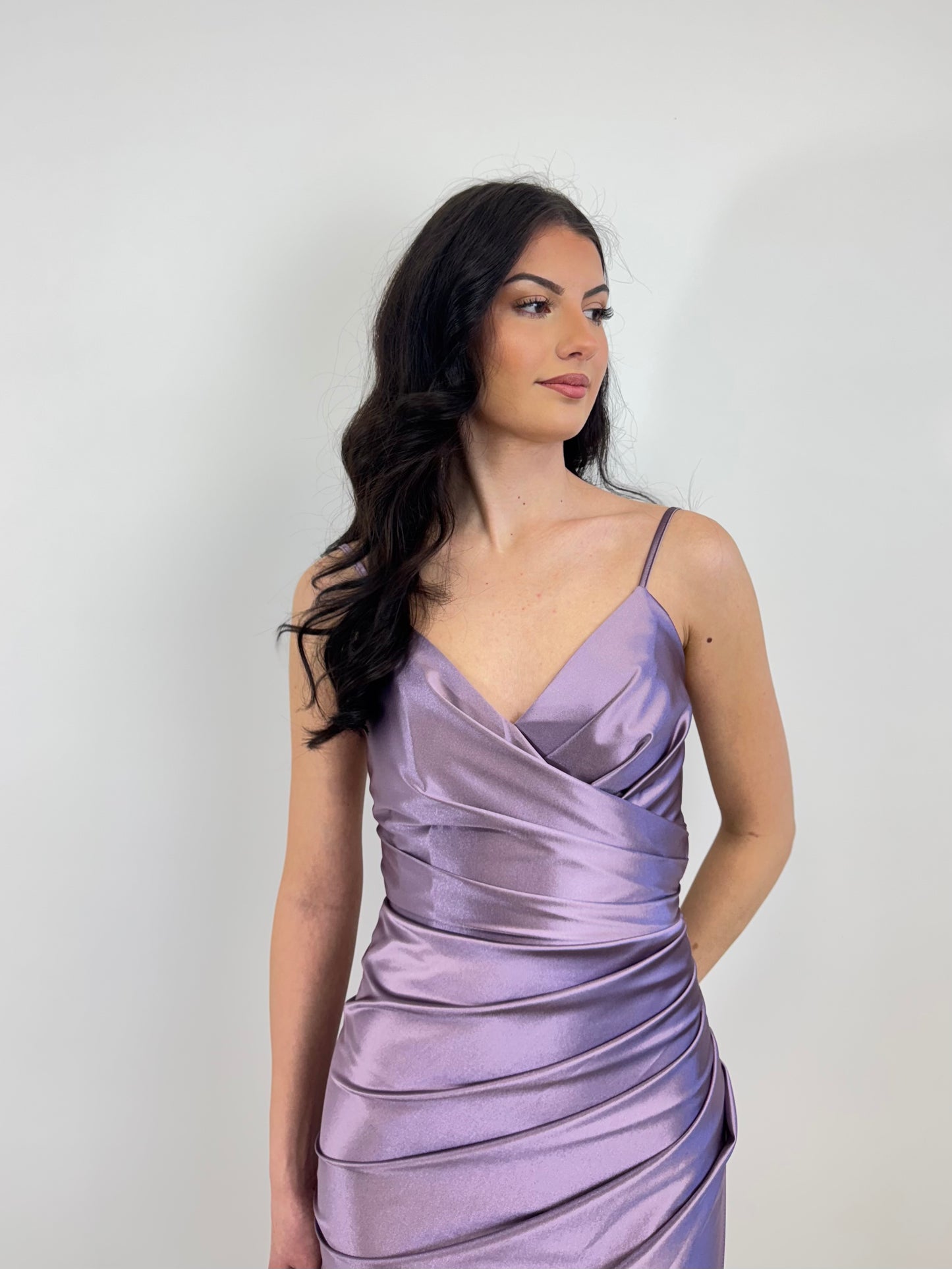 Enges Kleid in Wickeloptik