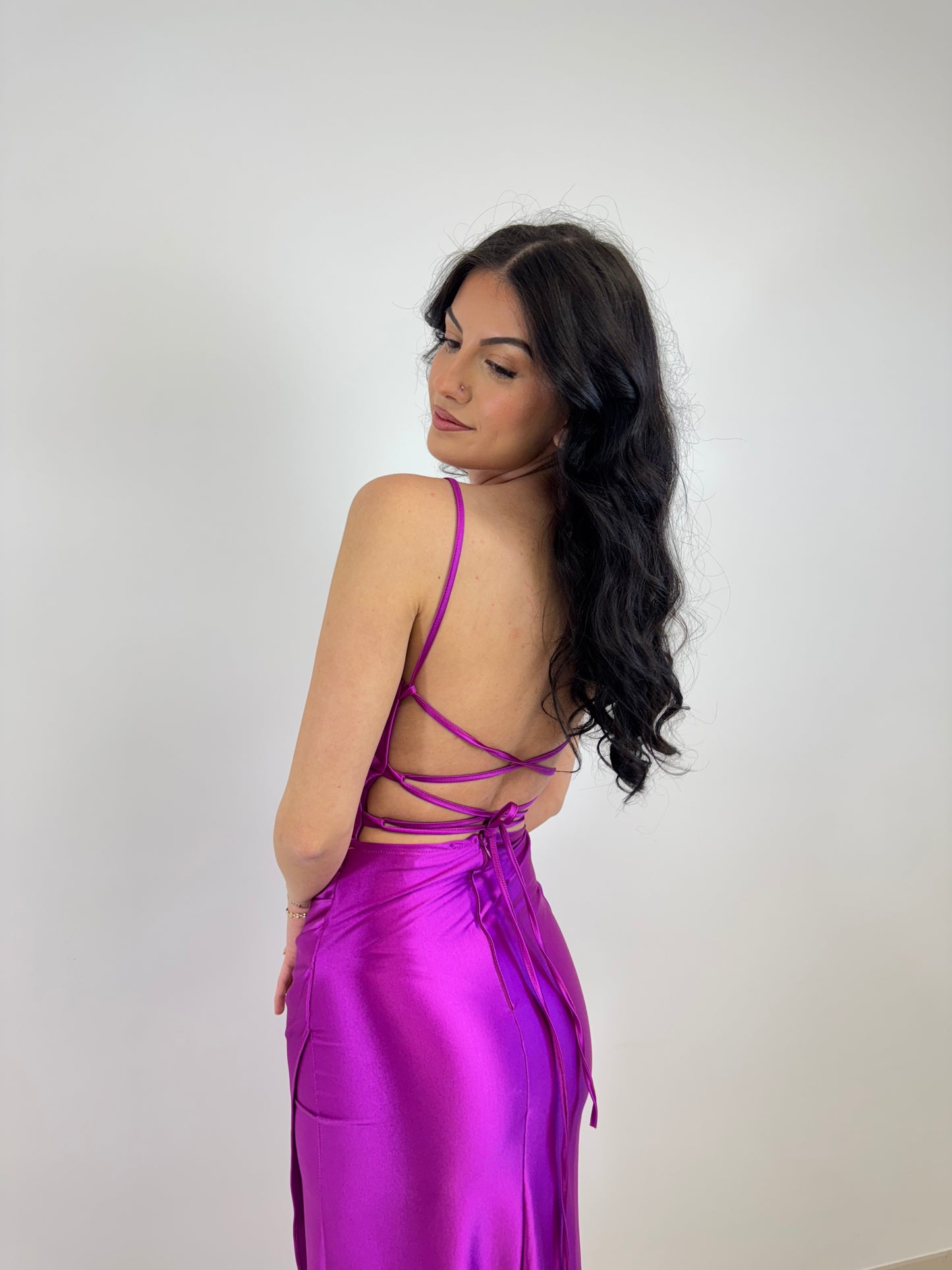 Enges Kleid in Wickeloptik