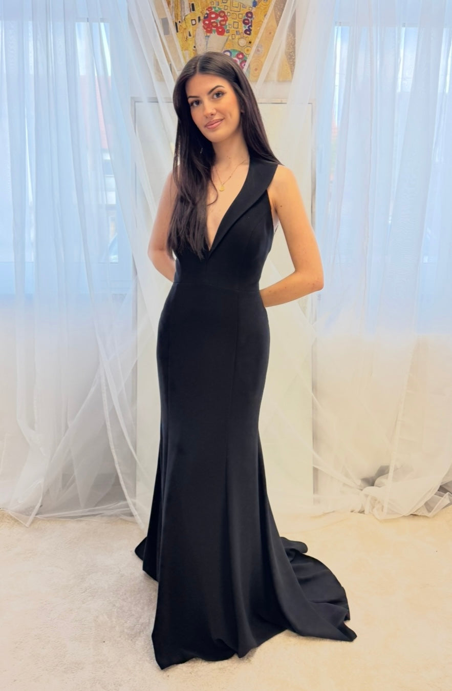 Elegantes Abendkleid mit tiefem V-Ausschnitt