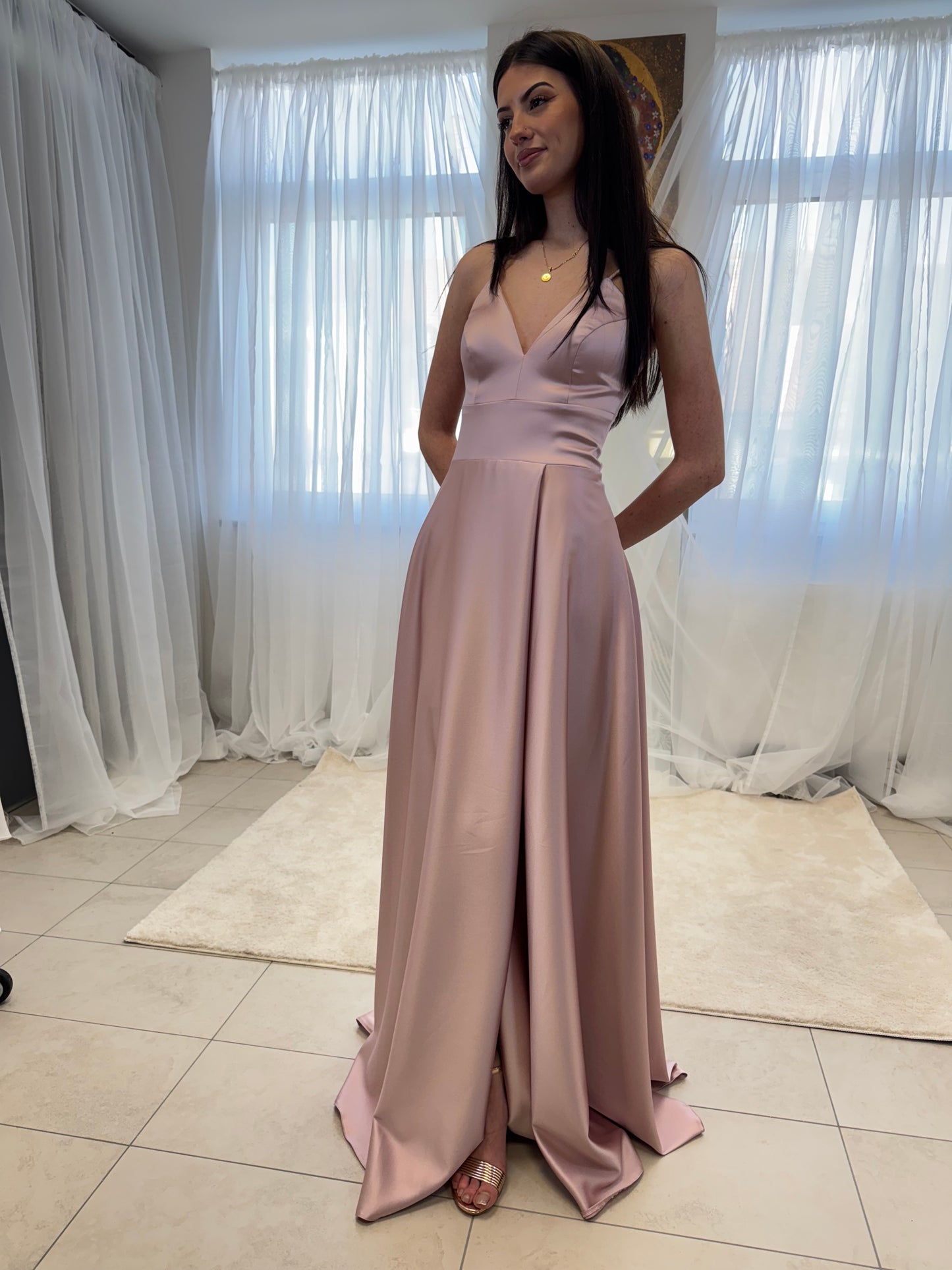 Elegantes A-Linien-Abendkleid mit Schnürung im Rücken