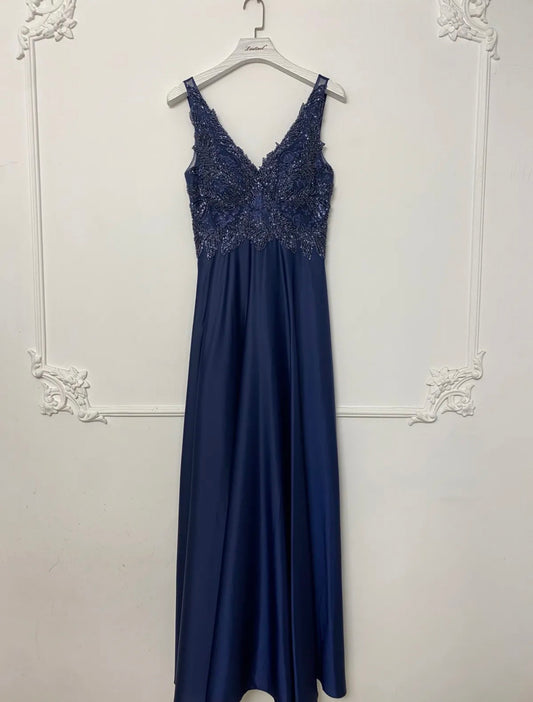 Elegantes Abendkleid mit besticktem Spitzenoberteil LAU-50011 LAU-50012 LAU-50013