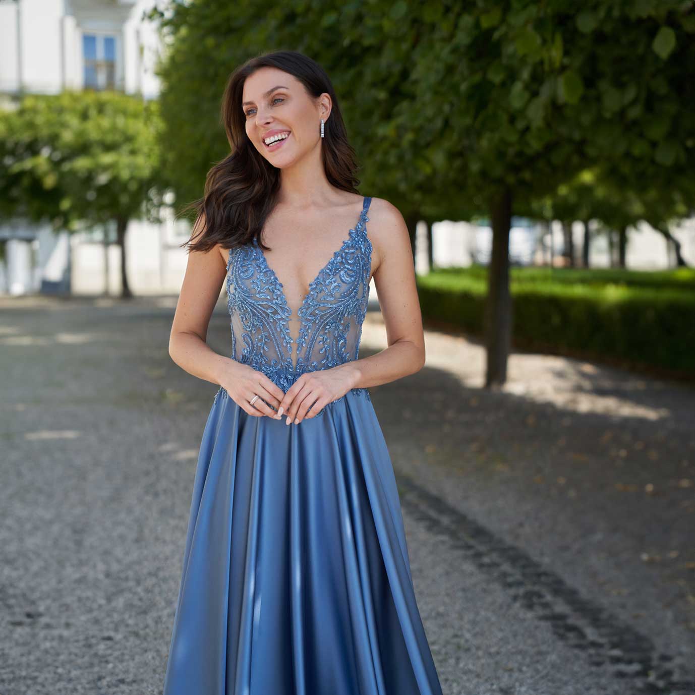 Elegantes Abendkleid mit fließendem Satinrock LUX-90001 LUX-90002 LUX-90003